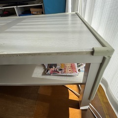 IKEA テーブルの画像