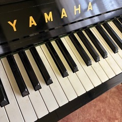 YAMAHA ヤマハ アップライトピアノの画像