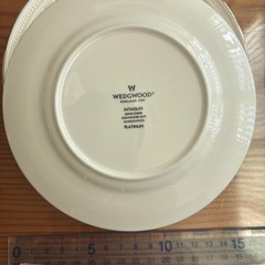 Wedgwood 食器セットの画像