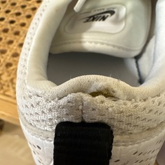 NIKE AIRMAX THEA 24.5cmの画像