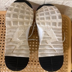 NIKE AIRMAX THEA 24.5cmの画像