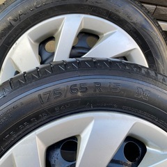 トヨタ　アクア　タイヤ　セットの画像