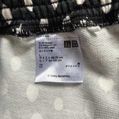 UNIQLO スカンジナビアンショートパンツの画像
