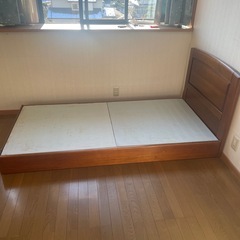 期間限定Sベッドフレームあげます。の画像