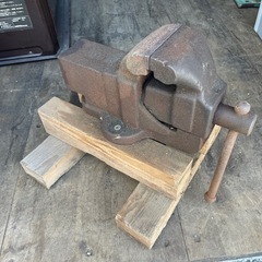 リードバイス①　万力　口幅90mm 最大開口90mmの画像