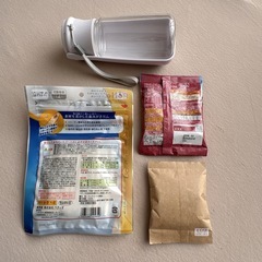 【未使用】ペット用品 犬 給水ボトル ドッグフード 歯磨きガムの画像