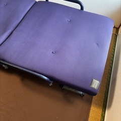 無料！折り畳み式シングル
ベッドの画像