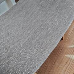 自宅まで取りにきて下さる方限定！NITORIのリビングダイニングテーブルとイス２脚のセットですの画像