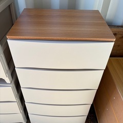 プラスチック収納3つの画像