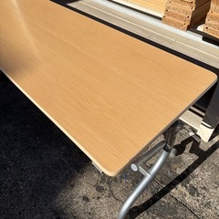 オフィス用　デスクの画像