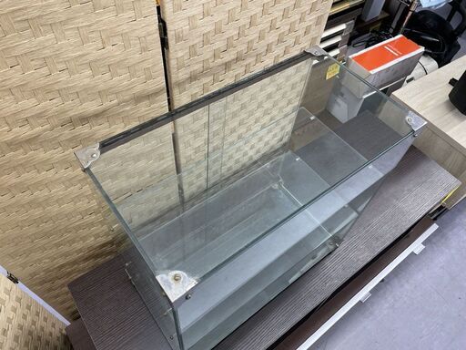 昭和レトロ 3段 ディスプレイショーケース 幅44.5×奥行23.5×高さ43ｃｍ 全面ガラス ガラスケース スライド扉 コンパクト 