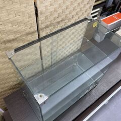 昭和レトロ 3段 ディスプレイショーケース 幅44.5×奥行23.5×高さ43ｃｍ 全面ガラス ガラスケース スライド扉 コンパクト 飾り棚 レトロ 札幌市手稲区の画像