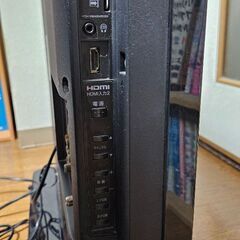 TOSHIBA 32v 液晶テレビの画像