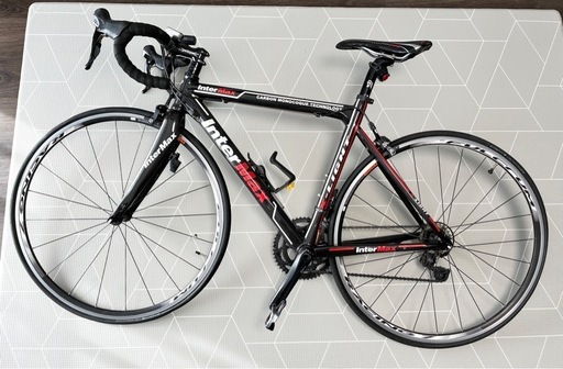 ロードバイク　Inter Max カーボン製