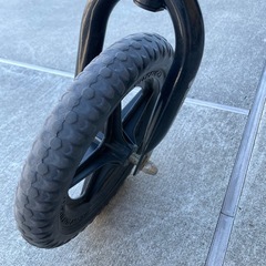ストライダー　スタンド付きの画像