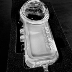 insta360 x4 純正防水ケースの画像