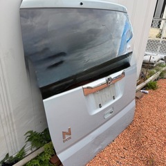 手渡し限定 ホンダ N-BOX JF1 リアゲート バックドア NH787M 凹み有り の画像