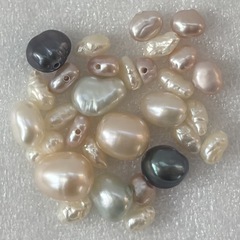 淡水パールミックス　30粒　両穴　ハンドメイド素材　作品作りの画像