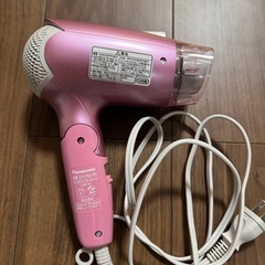 ドライヤーの画像