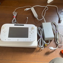［お話中］Wii U  2台とイロイロです。の画像