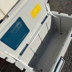 【取引確定】大容量クーラーボックスの画像