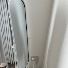 キャスター付き全身鏡【高さ約150センチ】の画像