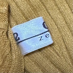 リブ編み ハイネック セーター ポンチョ 体型カバーニット マスタードの画像