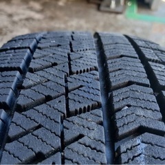 スペーシア外し　155/65R14　スタッドレス　ブリヂストンVRX2 22年製　ホイール付き4本セットの画像