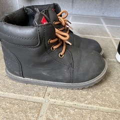 子ども用ブーツ　15センチ、17センチの画像