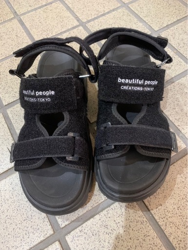 beautiful people ブラックサンダル