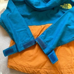 ノースフェイス80センチマウンテンジャケットの画像