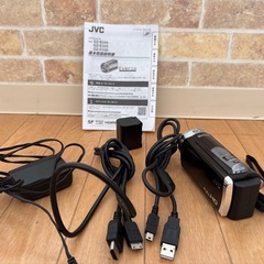 ビデオカメラ　JVC　GZ E345の画像