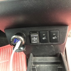 1.5万キロ車検満タン　自動ブレーキ付きの最上級グレードの画像