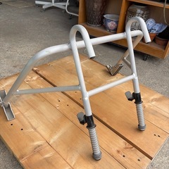 ハシゴ用アタッチメント　アルミの画像