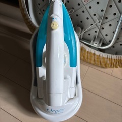 日立　アイロンとアイロン台の画像