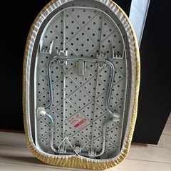 日立　アイロンとアイロン台の画像