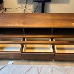 テレビ台の画像