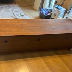 テレビ台の画像