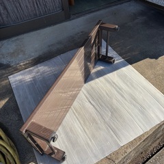 アルミ製の台の画像