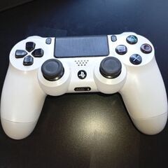 PS4  CUH-2100Bの画像