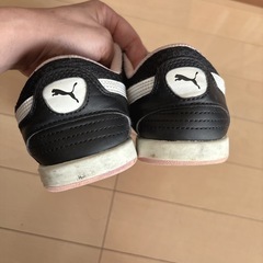 レディーススニーカー　PUMAの画像