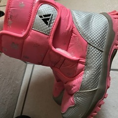 スノーブーツ　ピンクの画像