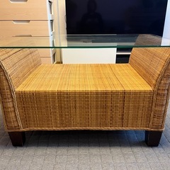 ラタン•ガラステーブルの画像