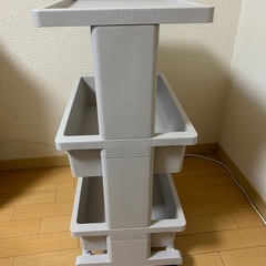 【あと２日で処分&無料】KEYUCA（ケユカ）組み立て式 収納棚／キャスター付きワゴン（ホワイト）の画像