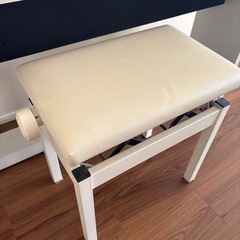 ピアノ　 椅子付き　KORG LP-
350の画像