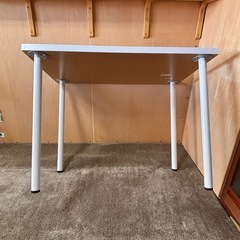 IKEA イケア　シンプルデスクの画像