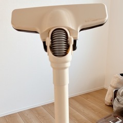 購入者様決定★差し上げます★アンドデコ　スティック掃除機　コードレス　ベージュの画像