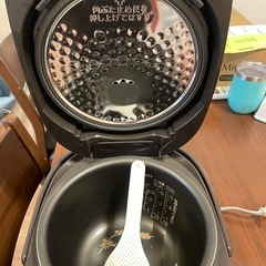 IH炊飯ジャーの画像