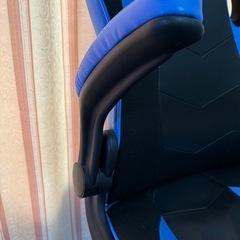 ゲーミングチェアの画像