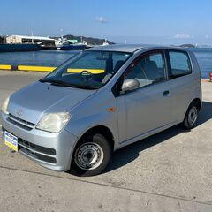 車検８年１０月　５速MT ミラバンの画像